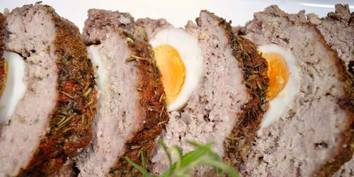 Foto von fertigen faschierten Braten